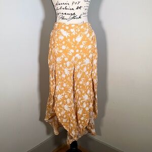 Lulu's Side Slit Elastic Waste Pants